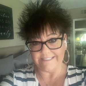 Meet your Posher, Jackie